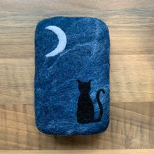 Load image into Gallery viewer, Moongazing Black Cat Felted Soap
